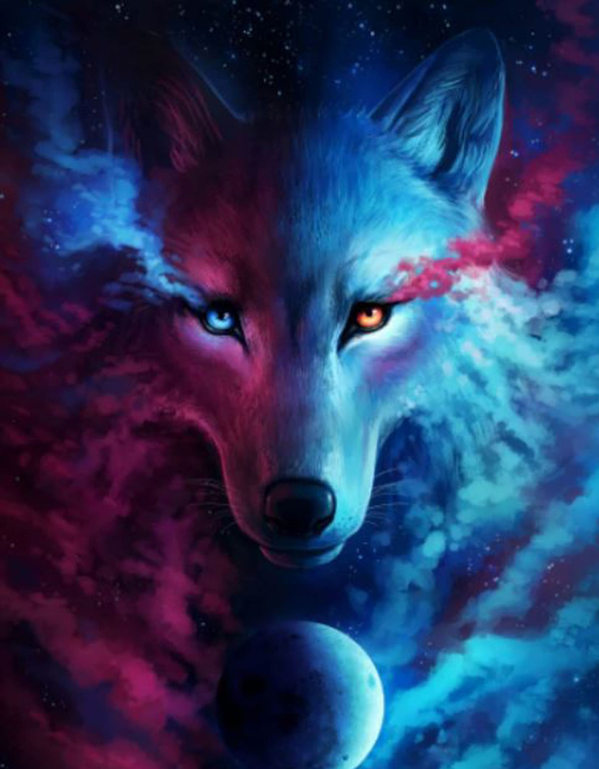 Diamond Painting eines Wolfskopfes, der zur Hälfte blau und zur Hälfte pink leuchtet, mit verschiedenfarbigen Augen. 